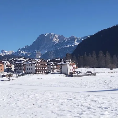 Casa Falcade Dolomiti Apartament *